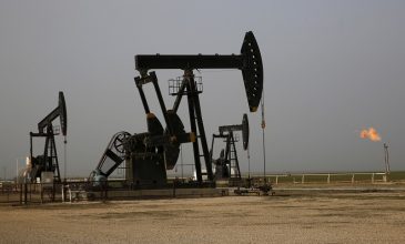 Цена на нефть падает после позитивных сообщений в российско-украинских переговорах