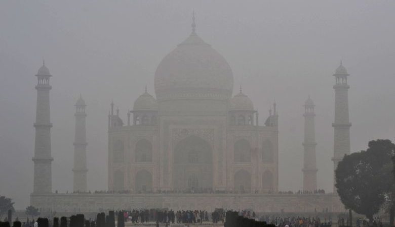 Πνίγηκε στην τοξική ομίχλη το Ταζ Μαχάλ