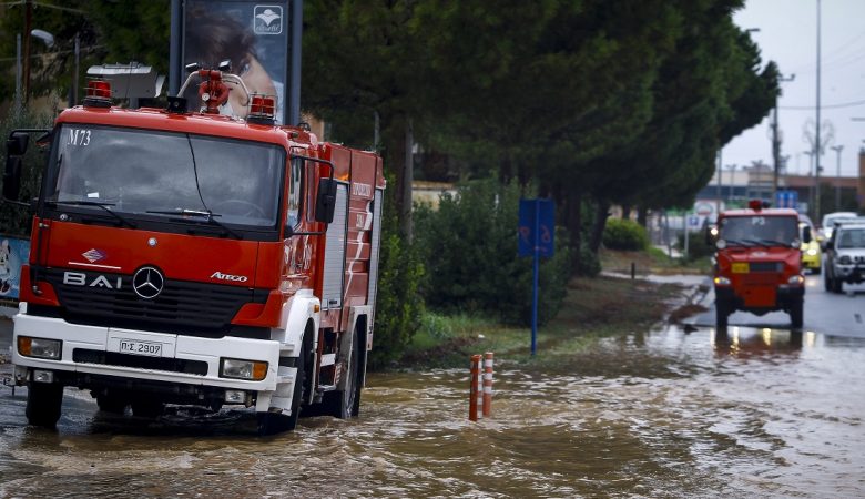 Σε επιφυλακή η Πυροσβεστική για την αντιμετώπιση πλημμυρικών φαινομένων