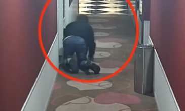 Βίντεο: Κάμερα ασφαλείας ξενοδοχείου «τσάκωσε» ματάκια που άκουγε ζευγάρια να κάνουν σεξ