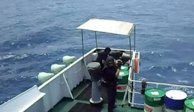 Βίντεο από επίθεση πειρατών στην περιοχή που απήχθη ο Έλληνας ναυτικός