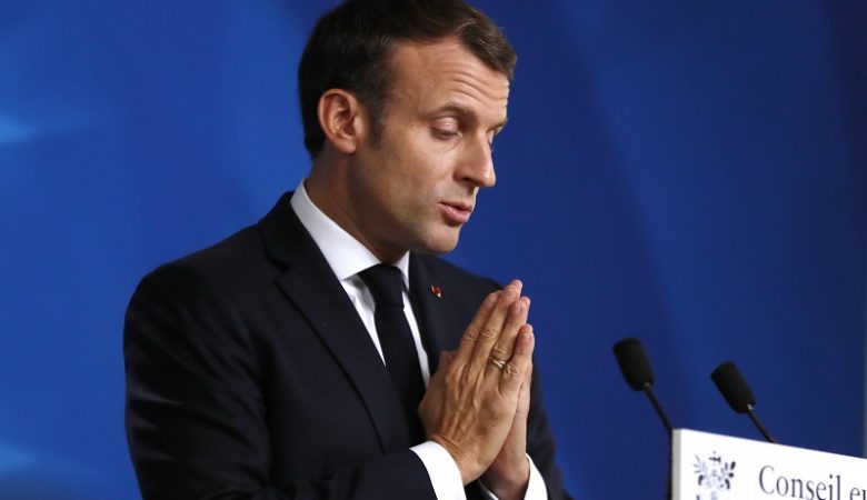 Μακρόν: Η Γαλλία βρίσκεται μόνο στην αρχή της κρίσης