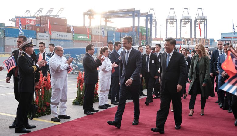 Στις εγκαταστάσεις της Cosco ο πρωθυπουργός και ο Πρόεδρος της Κίνας