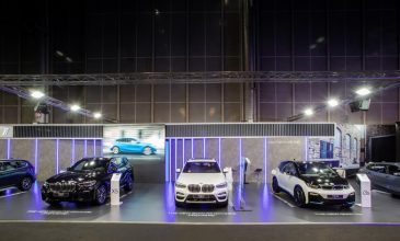 BMW και Mini στην «Αυτοκίνηση 2019»: Με υβριδικές Χ3, Χ5 και το πρώτο αμιγώς ηλεκτρικό Mini