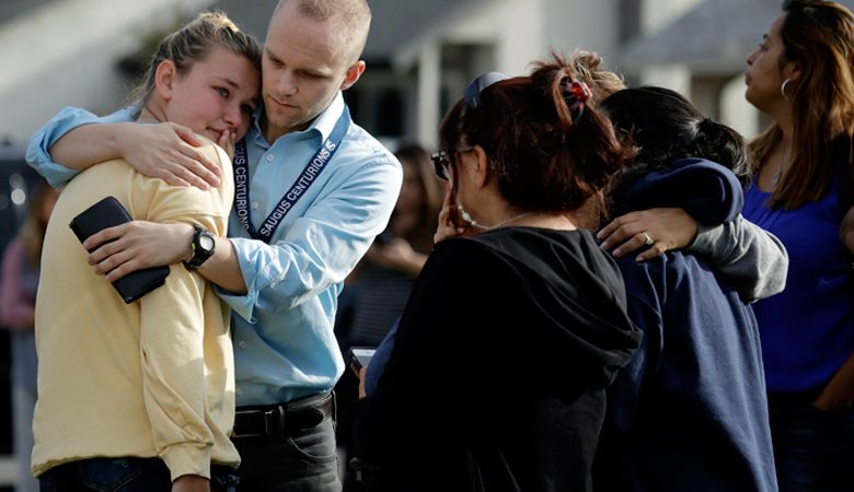 Πέθανε ο έφηβος που άνοιξε πυρ σε αυλή σχολείου στην Καλιφόρνια
