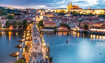 Οι κάτοικοι της Πράγας κουράστηκαν από τον τουρισμό
