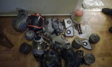 Φωτογραφίες της Αστυνομίας από το διαμέρισμα στη Στουρνάρη, δύο συλλήψεις