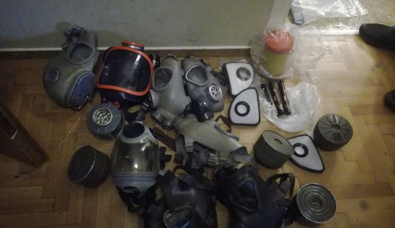 Φωτογραφίες της Αστυνομίας από το διαμέρισμα στη Στουρνάρη, δύο συλλήψεις