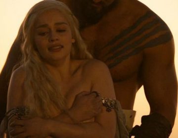 Εμίλια Κλαρκ: Τι αποκάλυψε για τις γυμνές σκηνές στο Game of Thrones