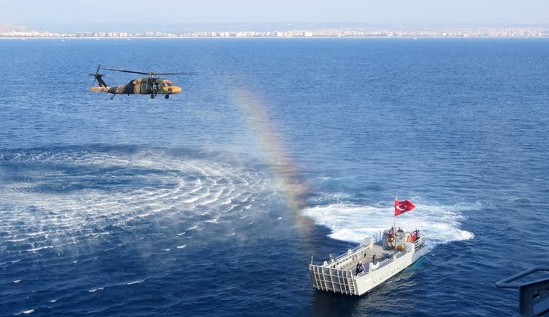 Κλιμακώνει τις προκλήσεις η Τουρκία με νέα NAVTEX