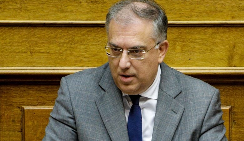Τάκης Θεοδωρικάκος: «Γκρεμίσαμε το στερεότυπο του απείθαρχου Έλληνα»