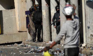 Χάος στο Ιράκ: Δεκαέξι διαδηλωτές σκοτώθηκαν στη Νασιρίγια