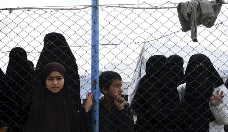 Ολλανδία: Δικαστικό μπλόκο στον επαναπατρισμό παιδιών μαχητών του ISIS