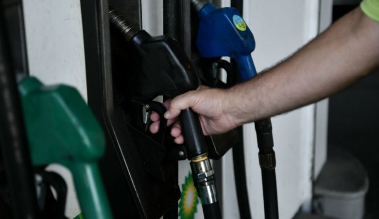 Πρόεδρος βενζινοπωλών: Αυξήσεις «φωτιά» στα καύσιμα – Έχουμε την ακριβότερη βενζίνη στην Ευρώπη