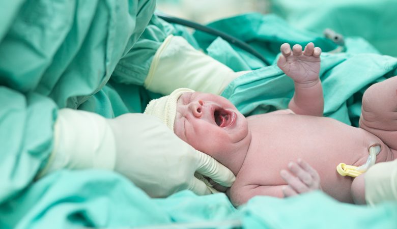 Αγοράκι το πρώτο μωρό του 2021 στα Χανιά