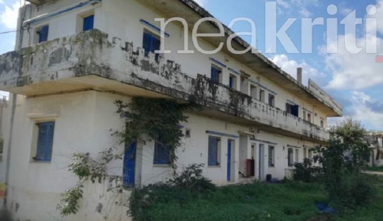 Εκκενώθηκε ξενοδοχείο υπό κατάληψη από μετανάστες στην Κρήτη