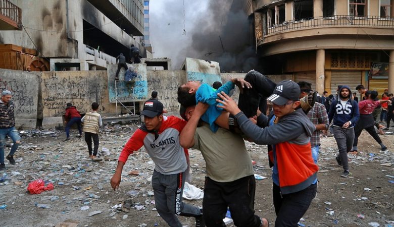 Ξεπέρασαν τους 400 οι νεκροί στις μαζικές διαδηλώσεις στο Ιράκ