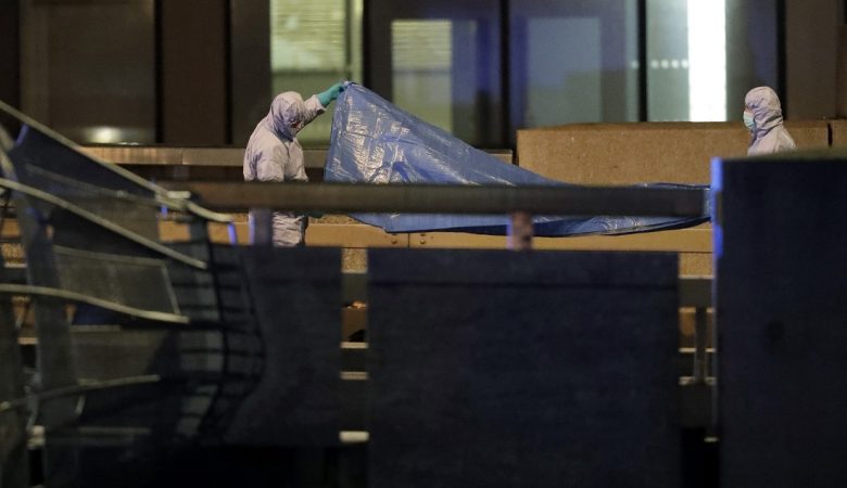 Πυροβολισμοί στο Λονδίνο: Δύο νεκροί πολίτες κατά την τρομοκρατική επίθεση