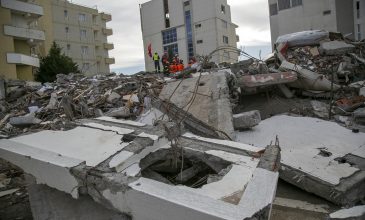 Φονικός σεισμός στην Αλβανία: Ολοκληρώθηκαν οι επιχειρήσεις διάσωσης – 50 νεκροί