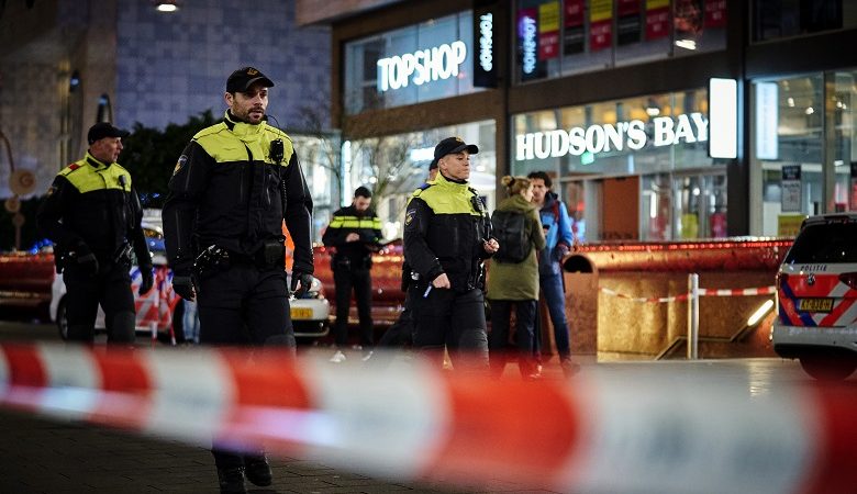 Επίθεση στη Χάγη: Δεν υπάρχουν ενδείξεις για τρομοκρατικό κίνητρο
