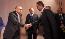 Ελληνοτουρκικά: Η Δύση πιέζει τον Ερντογάν να ρίξει τους τόνους – Πόσο πιθανό είναι ένα τετ α τετ με Μητσοτάκη