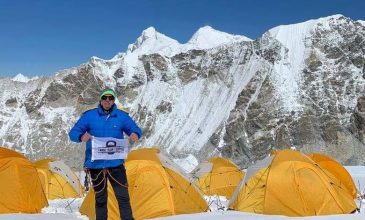 Ο Έλληνας ορειβάτης που κυνηγά την κορυφή των 8.091 μέτρων στο Νεπάλ