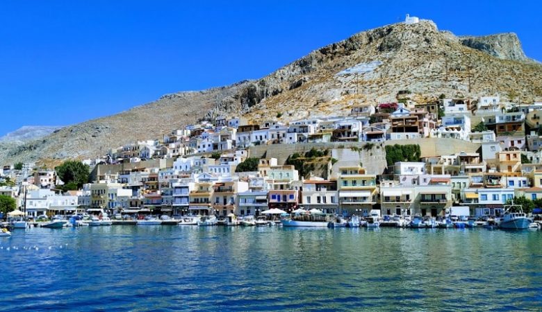 Το ελληνικό νησί που βρίσκεται στους «αυθεντικούς» προορισμούς του κόσμου