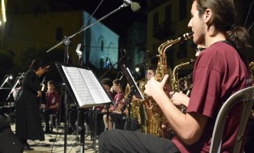Πρόσληψη 803 εκπαιδευτικών στα μουσικά σχολεία ανακοίνωσε η Ζαχαράκη