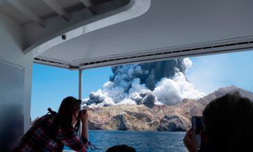 Έκρηξη ηφαιστείου στη Νέα Ζηλανδία: Στους 19 οι νεκροί