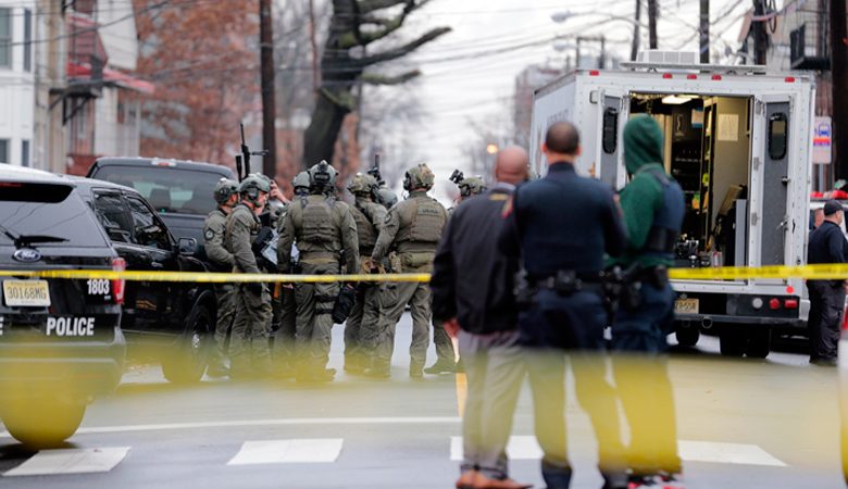 Τραυματίες αστυνομικοί από πυρά ενόπλου στο Νιου Τζέρσεϊ