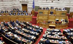 Κατά της άρσης της ασυλίας των 14 βουλευτών της ΝΔ η Επιτροπή Δεοντολογίας μετά τη μήνυση Καρυστιανού