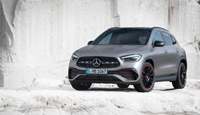 Nέα Mercedes-Benz GLA: Μεγαλύτεροι χώροι και περισσότερη ασφάλεια