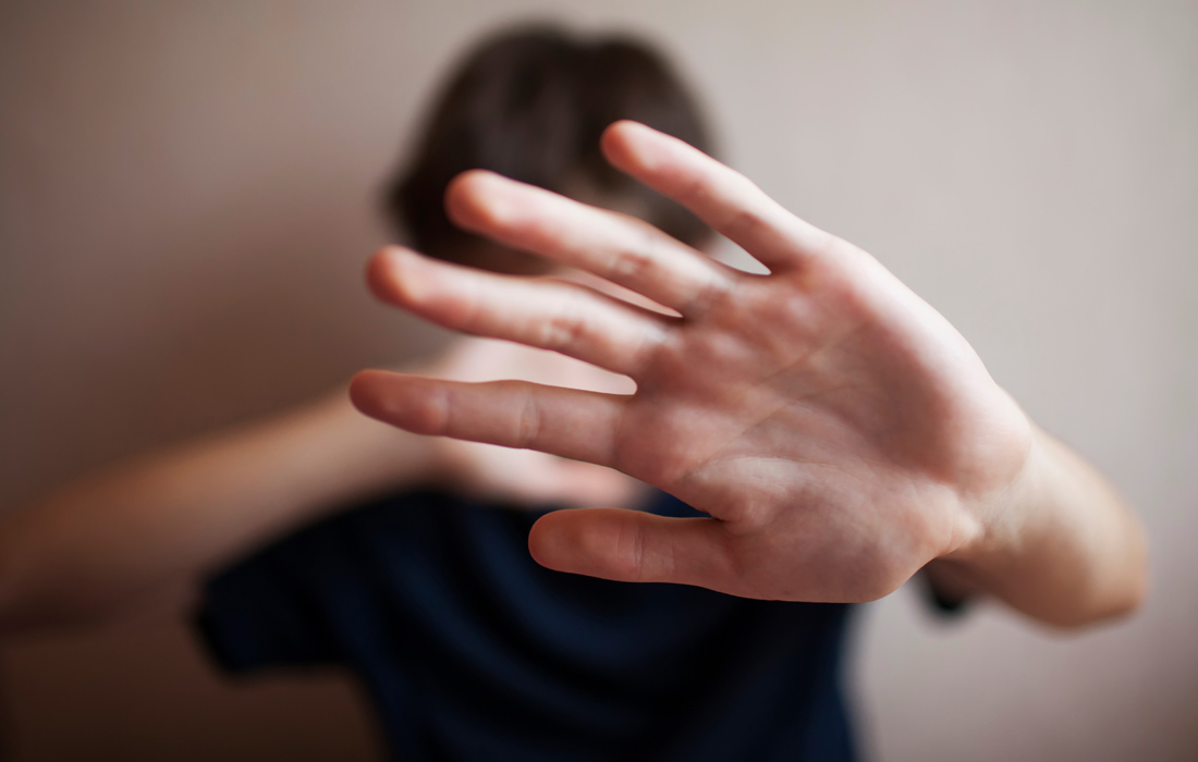 Κοροναϊός – εγκλεισμός στο σπίτι: Θύματα ενδοοικογενειακής βίας και τα παιδιά