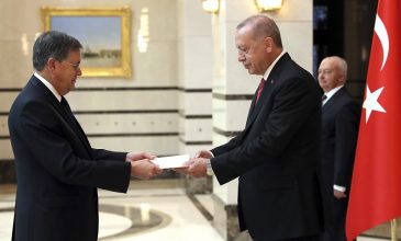 Διαμαρτυρία επέδωσε το τουρκικό ΥΠΕΞ στον πρέσβη των ΗΠΑ