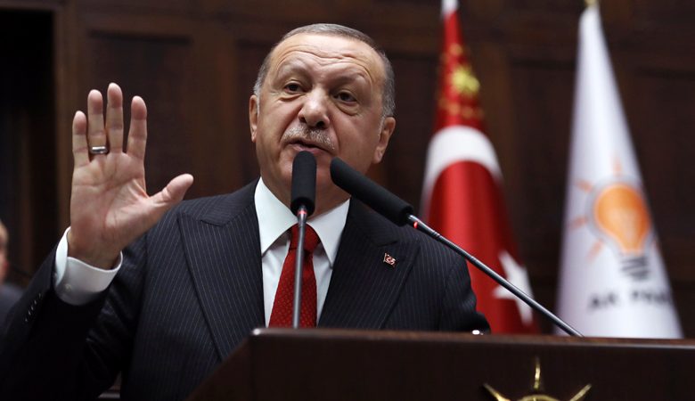 Ερντογάν προς ΕΕ: Δε θα υποκύψω σε απειλές και εκβιασμό