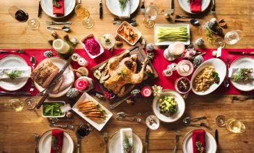 Χριστούγεννα: Τι πρέπει να προσέξουμε στη διατροφή μας