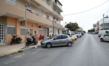 Φονικό στην Κρήτη: Σε βαρύ κλίμα το τελευταίο αντίο στην 33χρονη – Ζητά να δει τους γονείς του ο 7χρονος