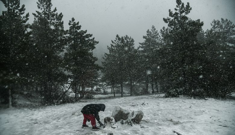 Τριάντα εκατοστά χιόνι στα ορεινά των Τρικάλων
