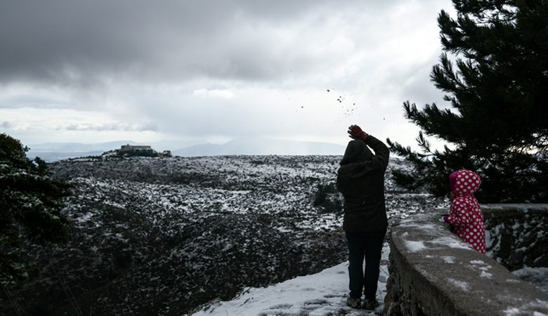 Καλλιάνος: Έρχεται η ισχυρότερη κακοκαιρία του χειμώνα, θα πέσει 14 βαθμούς η θερμοκρασία