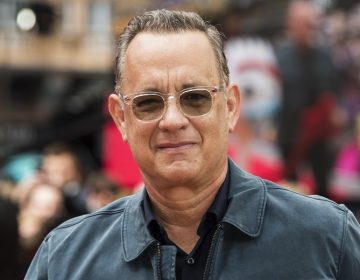 O Τομ Χανκς επιστρέφει ως «Γούντι» για το «Toy Story 5»