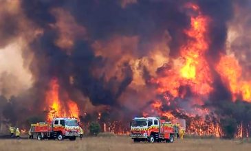 Αυστραλία: Οι φωτιές μετατρέπουν τα τουριστικά θέρετρα σε «φαντάσματα»