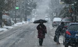 Κακοκαιρία «Barbara»: Σφοδρές χιονοπτώσεις και στην Αττική – «Βουτιά» της θερμοκρασίας έως και 10 βαθμούς