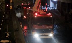 Ξέσπασε φωτιά σε υπόγειο πολυκατοικίας στην Αθήνα