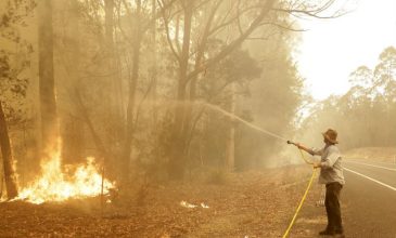 Νέες πυρκαγιές κάνουν στάχτη την νοτιοανατολική Αυστραλία