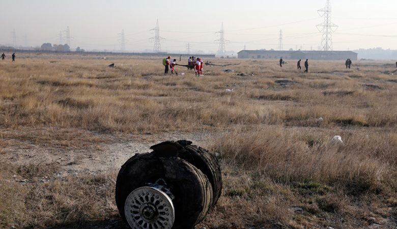 Καζακστάν: Τέσσερις νεκροί και δύο επιζώντες από τη συντριβή αεροσκάφους