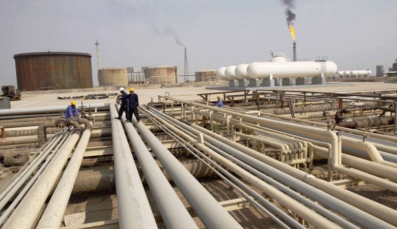 Η Κίνα αποσύρει προσωπικό της από κοίτασμα πετρελαίου στο Ιράκ