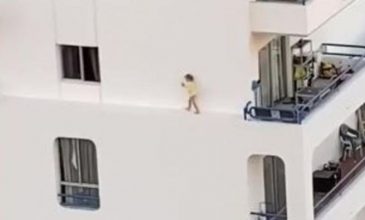 Σοκαριστικό βίντεο: Κοριτσάκι τρέχει σε περβάζι 4ου ορόφου