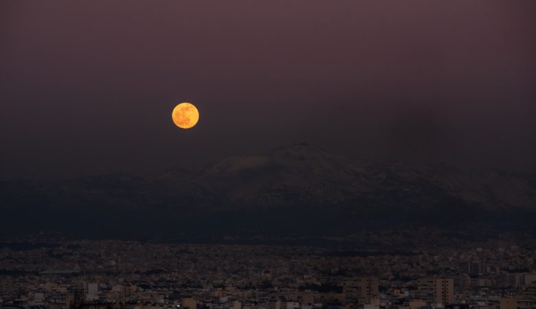 Πανσέληνος Σεπτεμβρίου: Γιατί ονομάζεται «Harvest Moon»