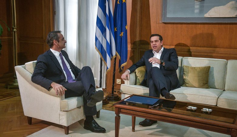 Δημοσκόπηση OPEN: Τι συμβαίνει στη… μάχη ανάμεσα σε ΝΔ και ΣΥΡΙΖΑ – Ποια είναι η δημοφιλία Μητσοτάκη και Τσίπρα