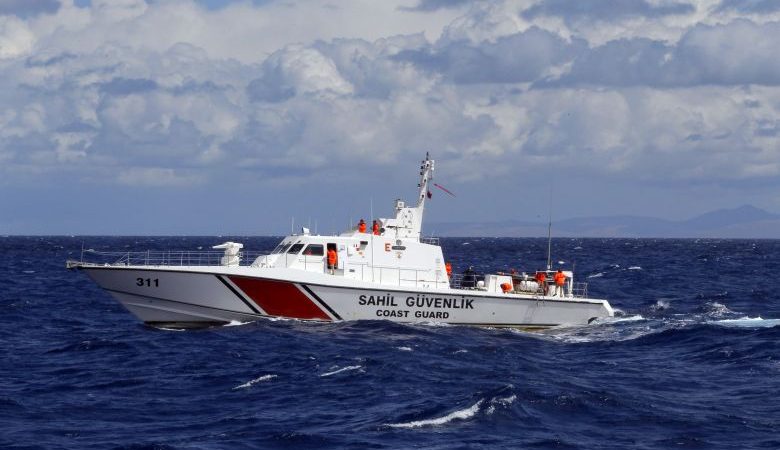 Τουρκία: Βυθίστηκε φορτηγό πλοίο ανοικτά της Αττάλειας – Ένας νεκρός και 8 αγνοούμενοι